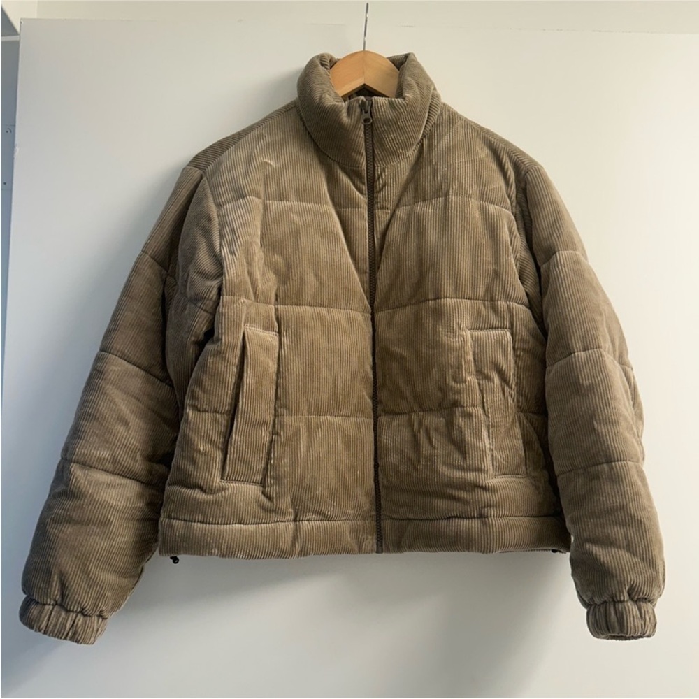 Everlane Corduroy Puffer Jacket - Medium - Never Worn